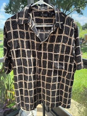 Murano Black and Tan Grid-Print Short Sleeve Button-Down